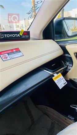 تويوتا أفالون